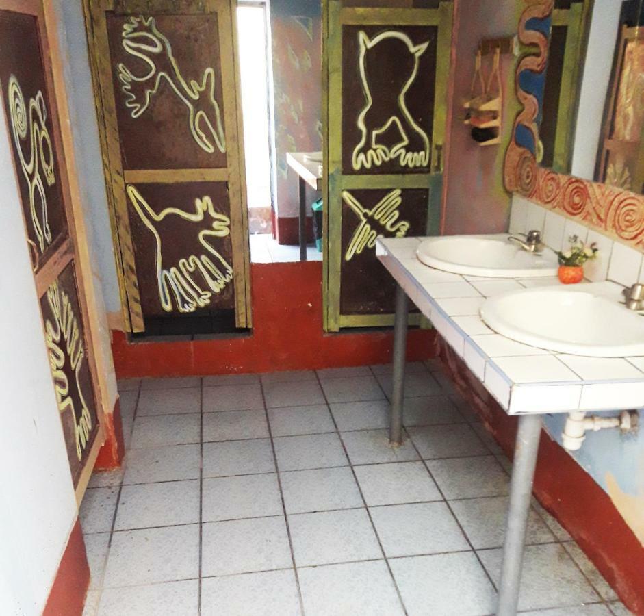Hotel Mama Chelita Nazca Exterior foto